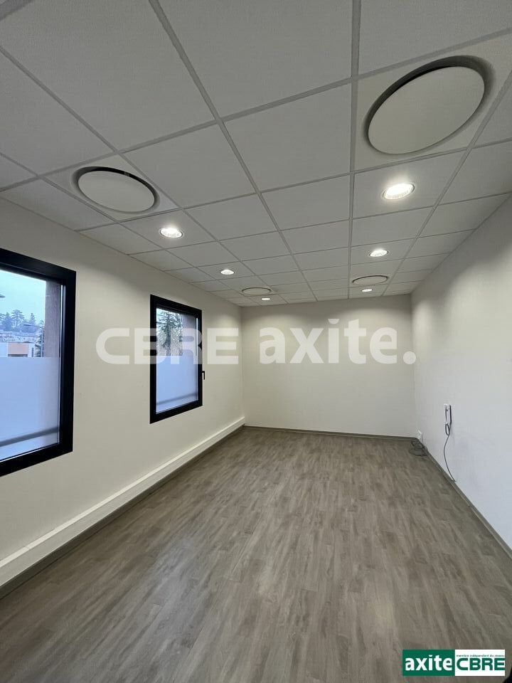 Bureaux à louer BOURGOIN JALLIEU 38.99207 - 38.99207_LOCATION_Bureaux_BOURGOIN_JALLIEU_3.jpg