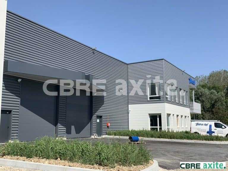 Locaux d'activités à vendre BOURGOIN JALLIEU 38.99325 - 38.99325_VENTE_Activites_BOURGOIN_JALLIEU_1.jpg