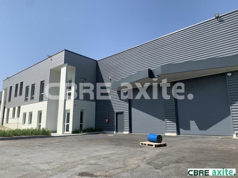 Locaux d'activités à vendre BOURGOIN JALLIEU 38.99325 - 38.99325_VENTE_Activites_BOURGOIN_JALLIEU_3.jpg