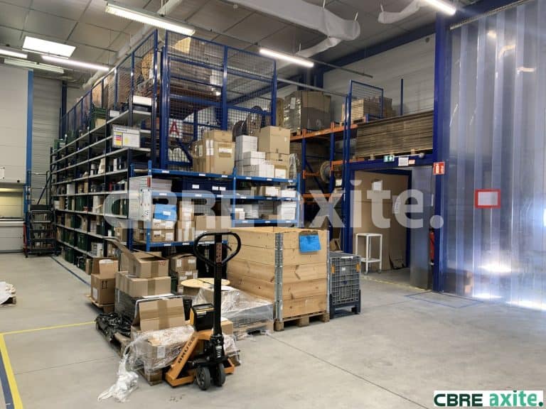 Locaux d'activités à vendre FRONTONAS 38.99415 - 38.99415_VENTE_Activites_FRONTONAS_2.jpg