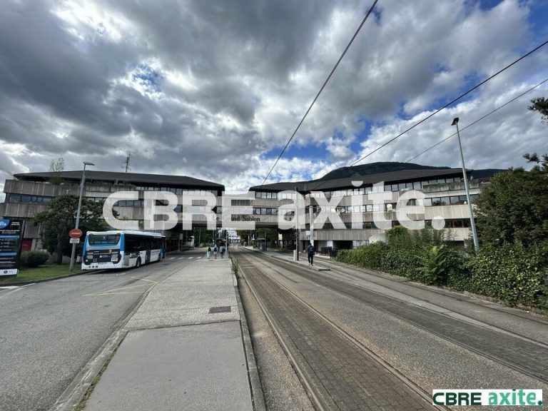 Bureaux à vendre LA TRONCHE 38.99550 - 38.99550_VENTE_Bureaux_LA_TRONCHE_4.jpg