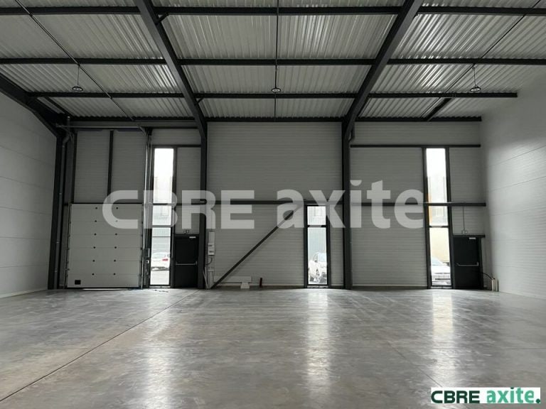 Locaux d'activités à vendre VILLEFONTAINE 38.99731 - 38.99731_VENTE_Activites_VILLEFONTAINE_2.jpg