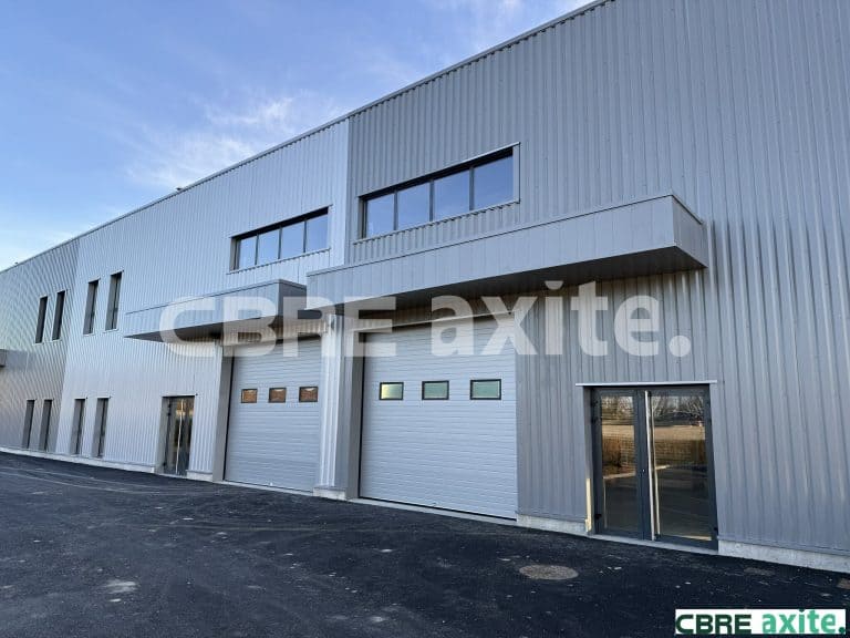 Locaux d'activités à louer BOURGOIN JALLIEU 38.99866 - 38.99866_LOCATION_Activites_BOURGOIN_JALLIEU_1.jpg