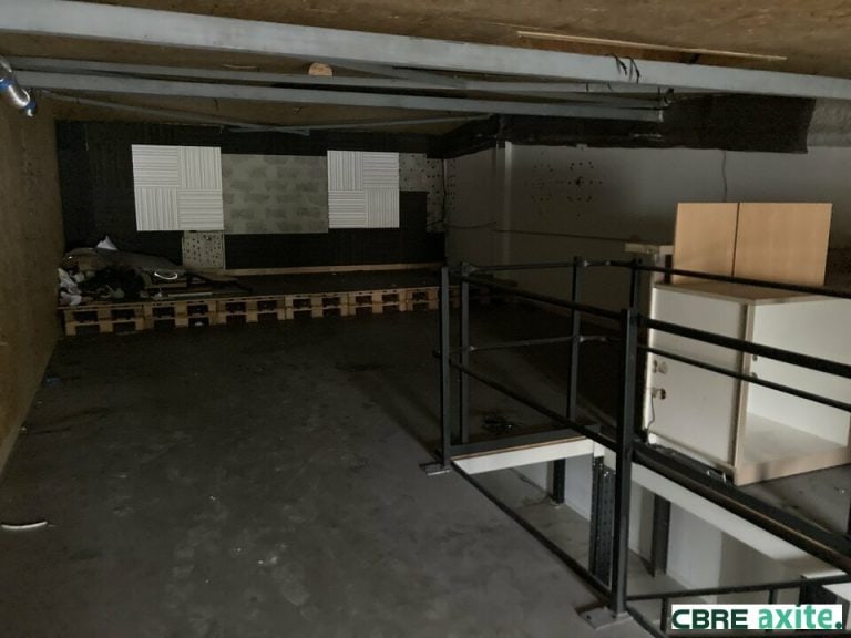 Locaux d'activités à vendre GRENOBLE 38.99959 - 38.99959_VENTE_Activites_GRENOBLE_8.jpg