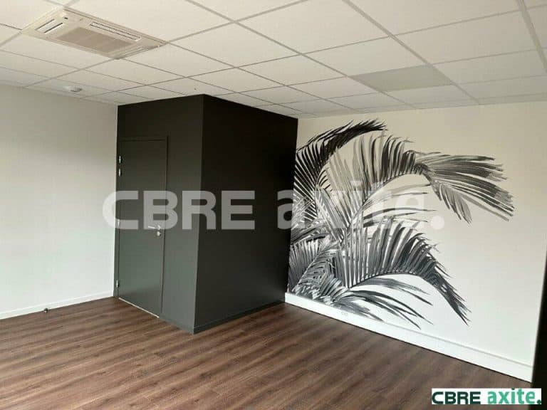 Locaux d'activités à louer BOURGOIN JALLIEU 38.99985 - 38.99985_LOCATION_Activites_BOURGOIN_JALLIEU_3.jpg