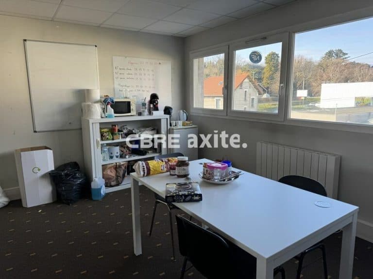 Bureaux à louer LA RAVOIRE 73.20240 - 73.20240_LOCATION_Bureaux_LA_RAVOIRE_4.jpg