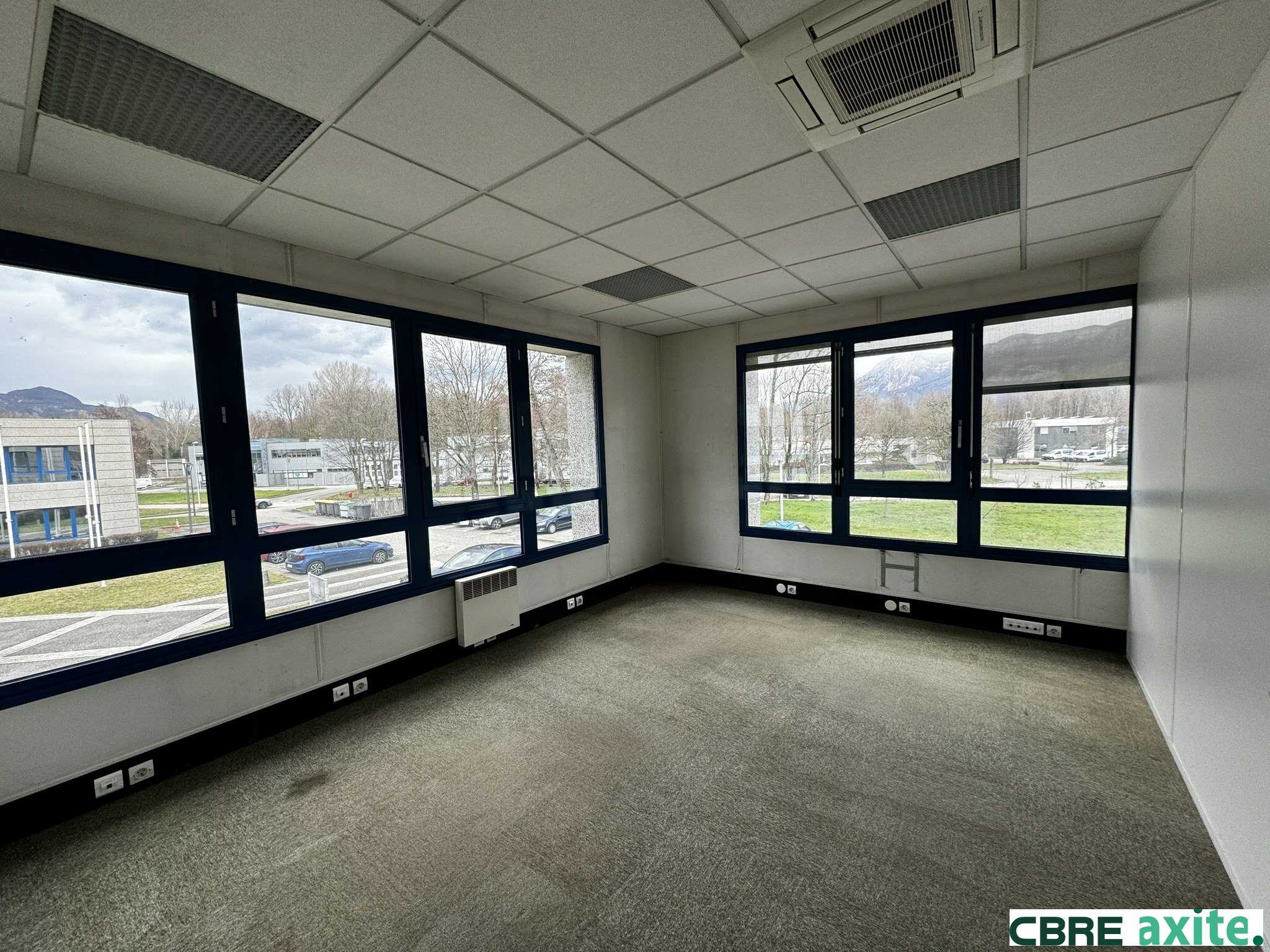Bureaux à louer LE BOURGET-DU-LAC 73.22297 - 73.22297_LOCATION_Bureaux_LE_BOURGET-DU-LAC_1.jpg