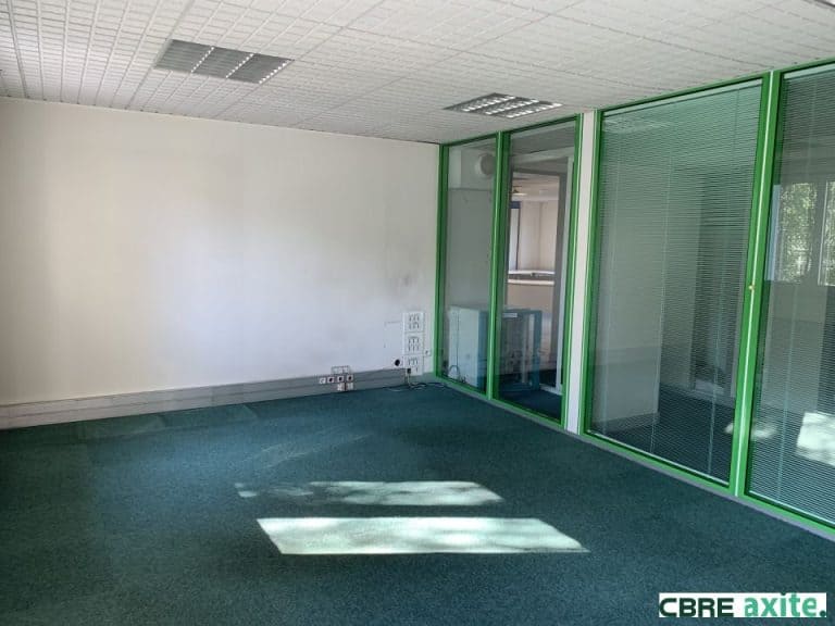 Bureaux à louer LA MOTTE SERVOLEX 73.22495 - 73.22495_LOCATION_Bureaux_LA_MOTTE_SERVOLEX_1.jpg