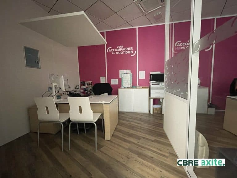 Local commercial à louer CHAMBERY 73.22780 - 73.22780_LOCATION_Commerces_CHAMBERY_3.jpg