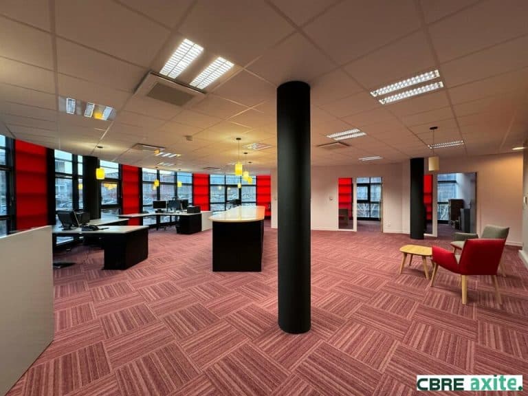 Bureaux à louer CHALLES LES EAUX 73.23010 - 73.23010_LOCATION_Bureaux_CHALLES_LES_EAUX_2.jpg