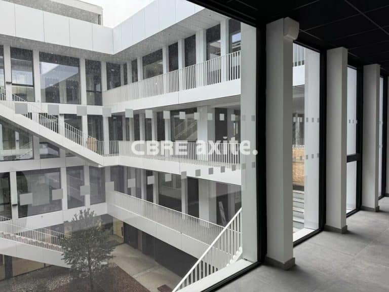 Bureaux à vendre CHALLES LES EAUX 73.23045 - 73.23045_VENTE_Bureaux_CHALLES_LES_EAUX_1.jpg