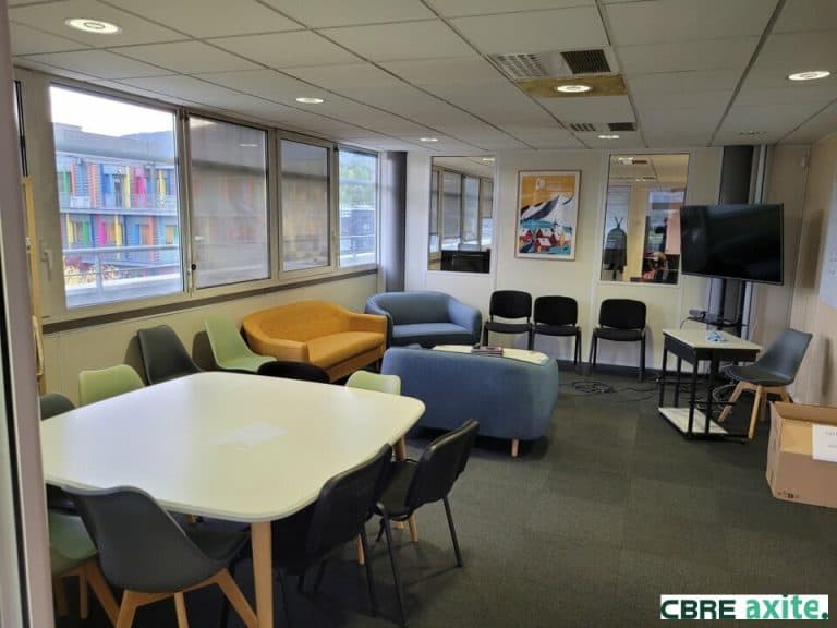 Bureaux à vendre LE BOURGET DU LAC 73.23063 - 73.23063_VENTE_Bureaux_LE_BOURGET_DU_LAC_4.jpg