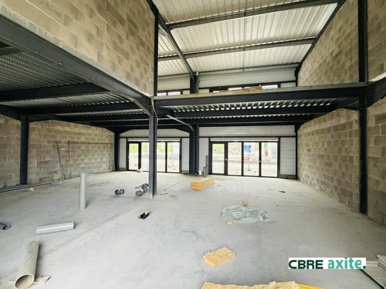 Locaux d'activités à vendre LAISSAUD 73.23083 - 73.23083_VENTE_Activites_LAISSAUD_4.jpg
