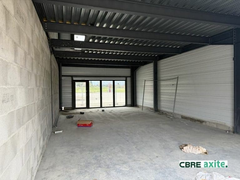 Locaux d'activités à vendre LAISSAUD 73.23083 - 73.23083_VENTE_Activites_LAISSAUD_6.jpg