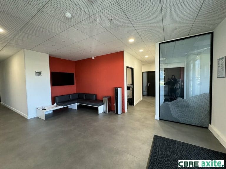 Bureaux à vendre LA MOTTE SERVOLEX 73.23129 - 73.23129_VENTE_Bureaux_LA_MOTTE_SERVOLEX_1.jpg