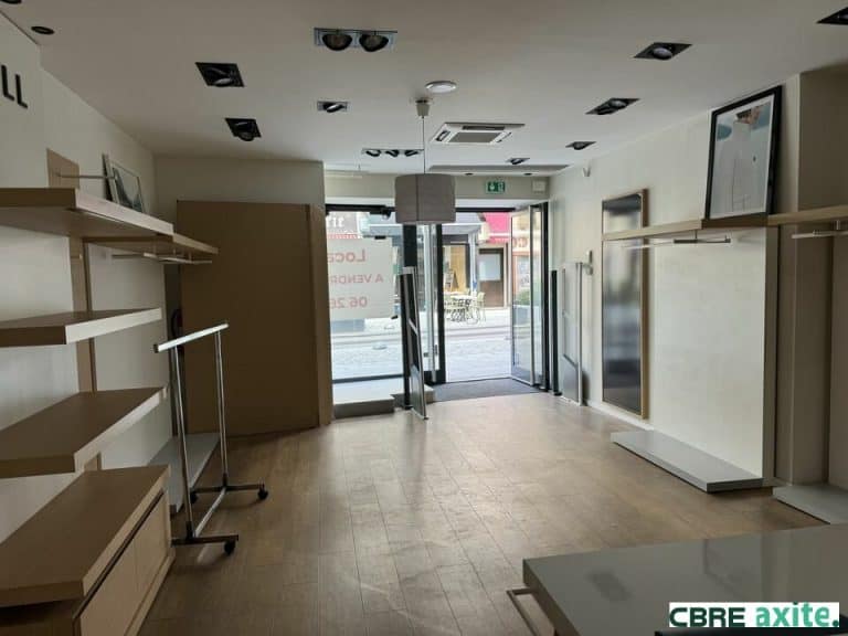 Local commercial à louer ALBERTVILLE 73.23130 - 73.23130_LOCATION_Commerces_ALBERTVILLE_2.jpg