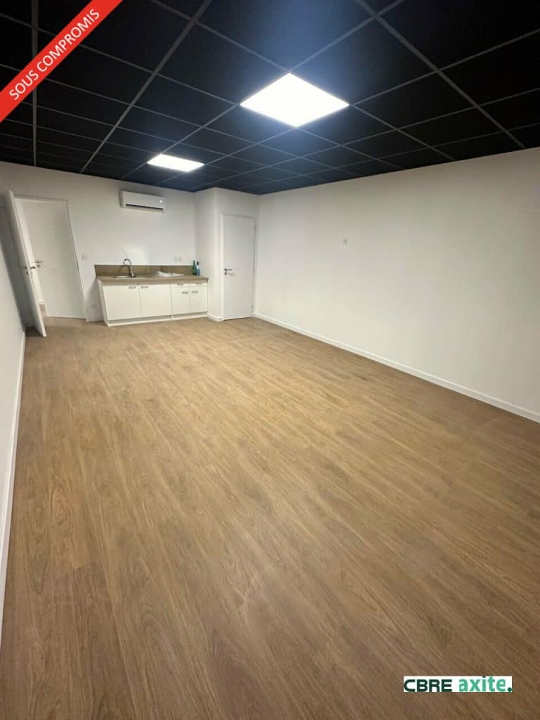 Locaux d'activités à vendre LES MARCHES 73.23151 - 73.23151_VENTE_Activites_LES_MARCHES_7.jpg