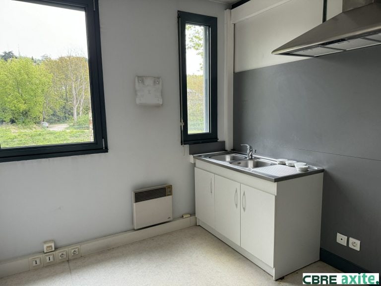 Bureaux à louer CHAMBERY 73.23179 - 73.23179_LOCATION_Bureaux_CHAMBERY_5.jpg