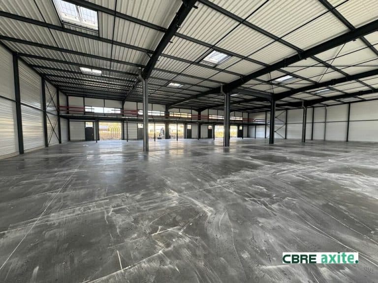 Locaux d'activités à vendre SAINT BERON 73.23183 - 73.23183_VENTE_Activites_SAINT_BERON_4.jpg