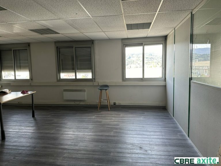 Bureaux à louer SAINT ALBAN LEYSSE 73.23250 - 73.23250_LOCATION_Bureaux_SAINT_ALBAN_LEYSSE_3.jpg