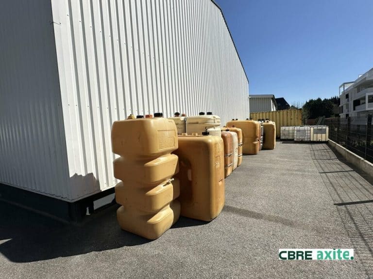 Locaux d'activités à louer CHALLES LES EAUX 73.23267 - 73.23267_LOCATION_Activites_CHALLES_LES_EAUX_5.jpg