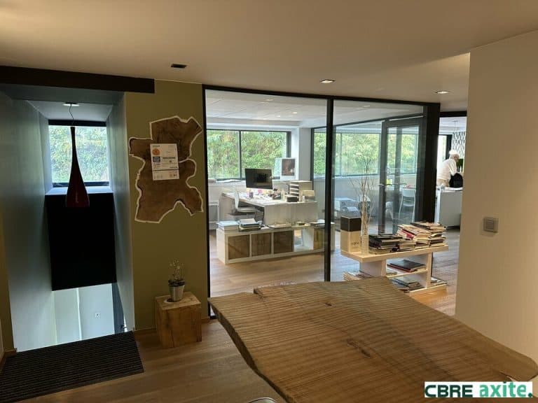 Locaux d'activités à vendre LA RAVOIRE 73.23272 - 73.23272_VENTE_Activites_LA_RAVOIRE_2.jpg