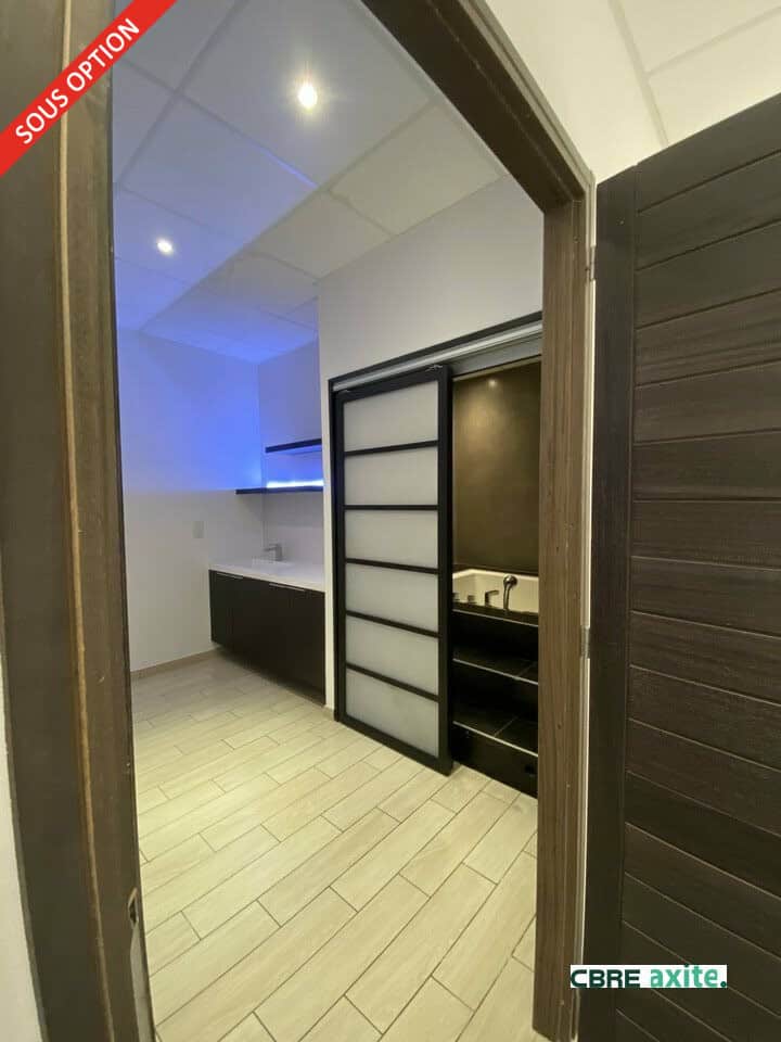 Local commercial à vendre CHALLES-LES-EAUX 73.23303 - 73.23303_VENTE_Commerces_CHALLES-LES-EAUX_2.jpg