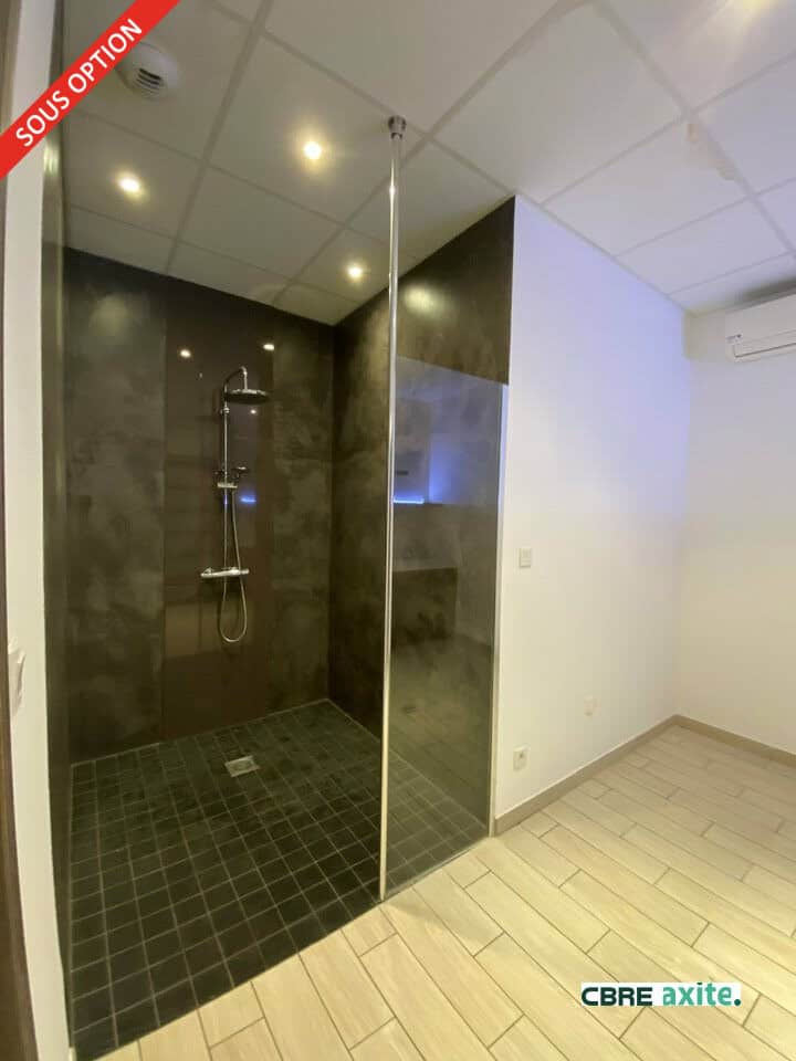 Local commercial à vendre CHALLES-LES-EAUX 73.23303 - 73.23303_VENTE_Commerces_CHALLES-LES-EAUX_3.jpg