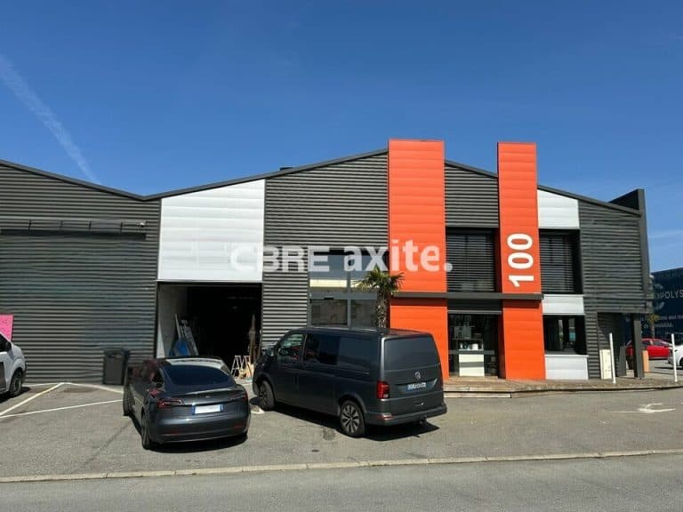 Locaux d'activités à louer LA MOTTE-SERVOLEX 73.23352 - 73.23352_LOCATION_Activites_LA_MOTTE-SERVOLEX_1.jpg