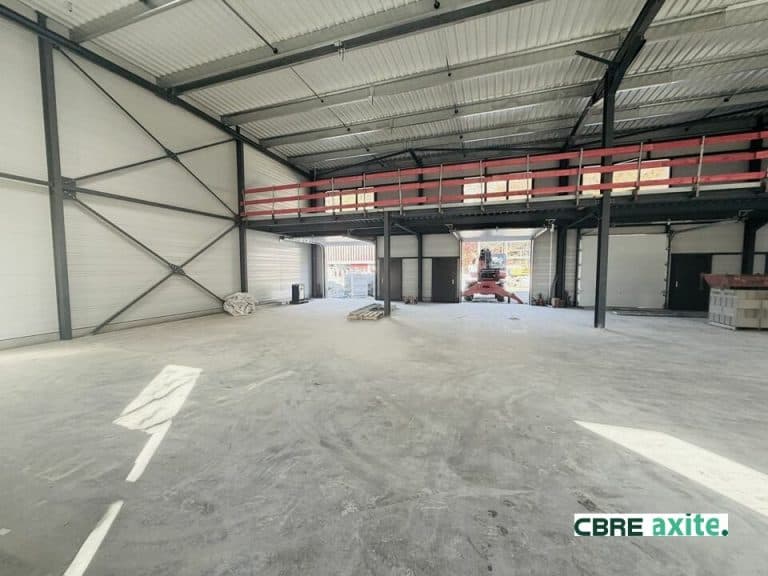 Locaux d'activités à vendre CHAMBERY 73.23354 - 73.23354_VENTE_Activites_CHAMBERY_4.jpg