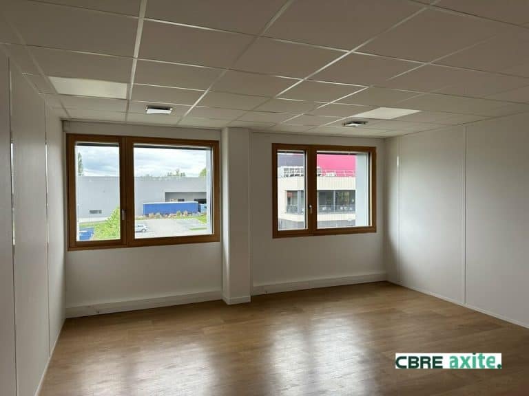 Bureaux à louer MERY 73.23375 - 73.23375_LOCATION_Bureaux_MERY_5.jpg
