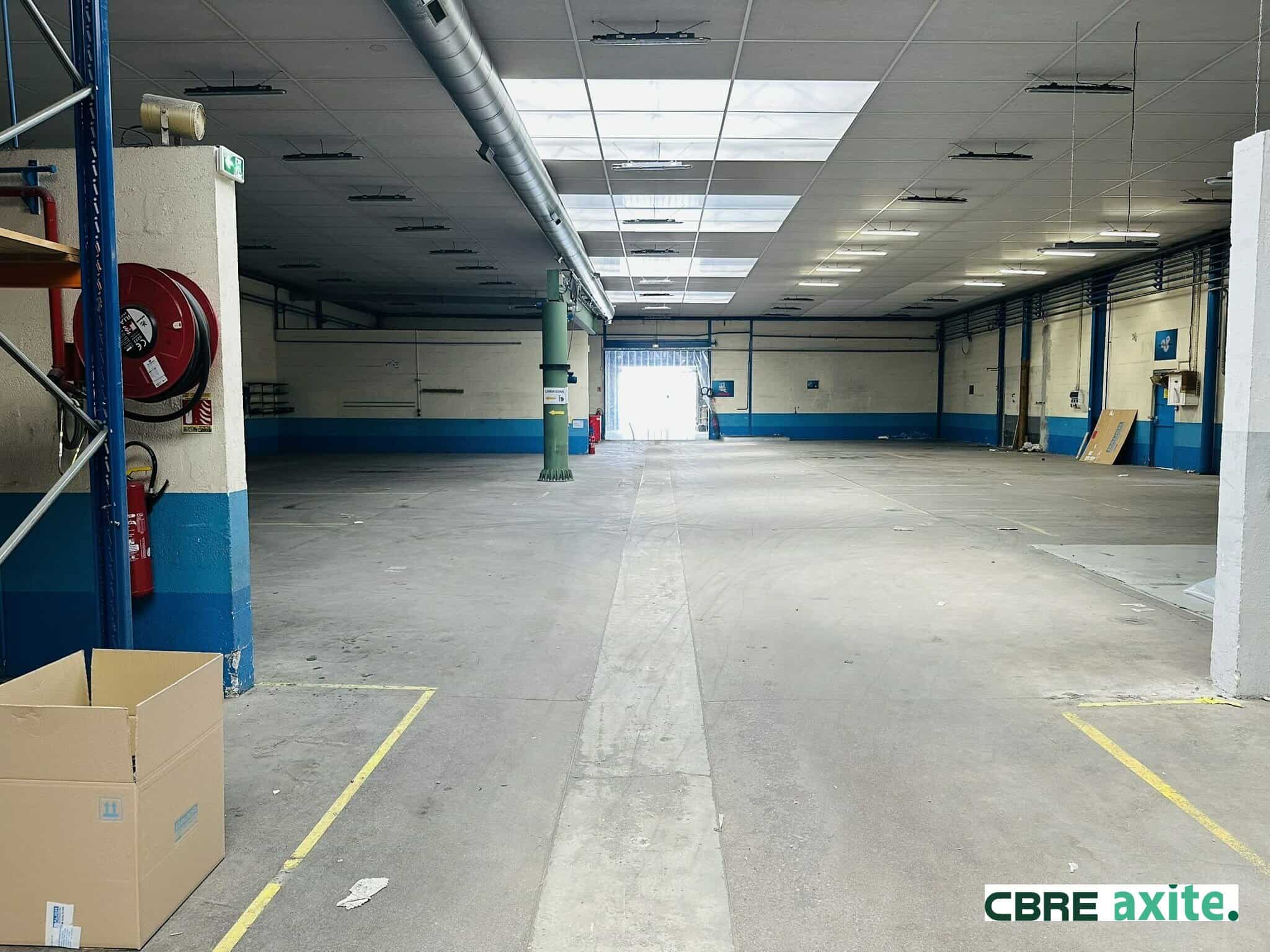 Locaux d'activités à louer AIX-LES-BAINS 73.23387 - 73.23387_LOCATION_Activites_AIX-LES-BAINS_1.jpg