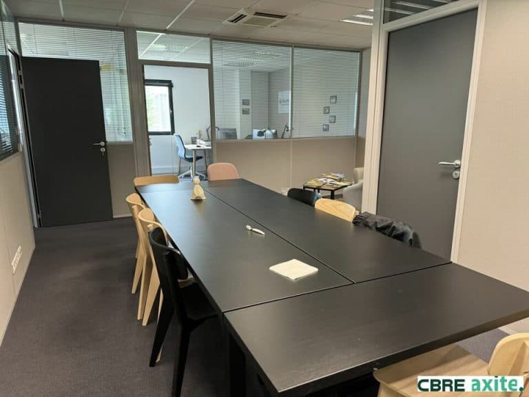 Bureaux à louer SAINT BALDOPH 73.23407 - 73.23407_LOCATION_Bureaux_SAINT_BALDOPH_4.jpg