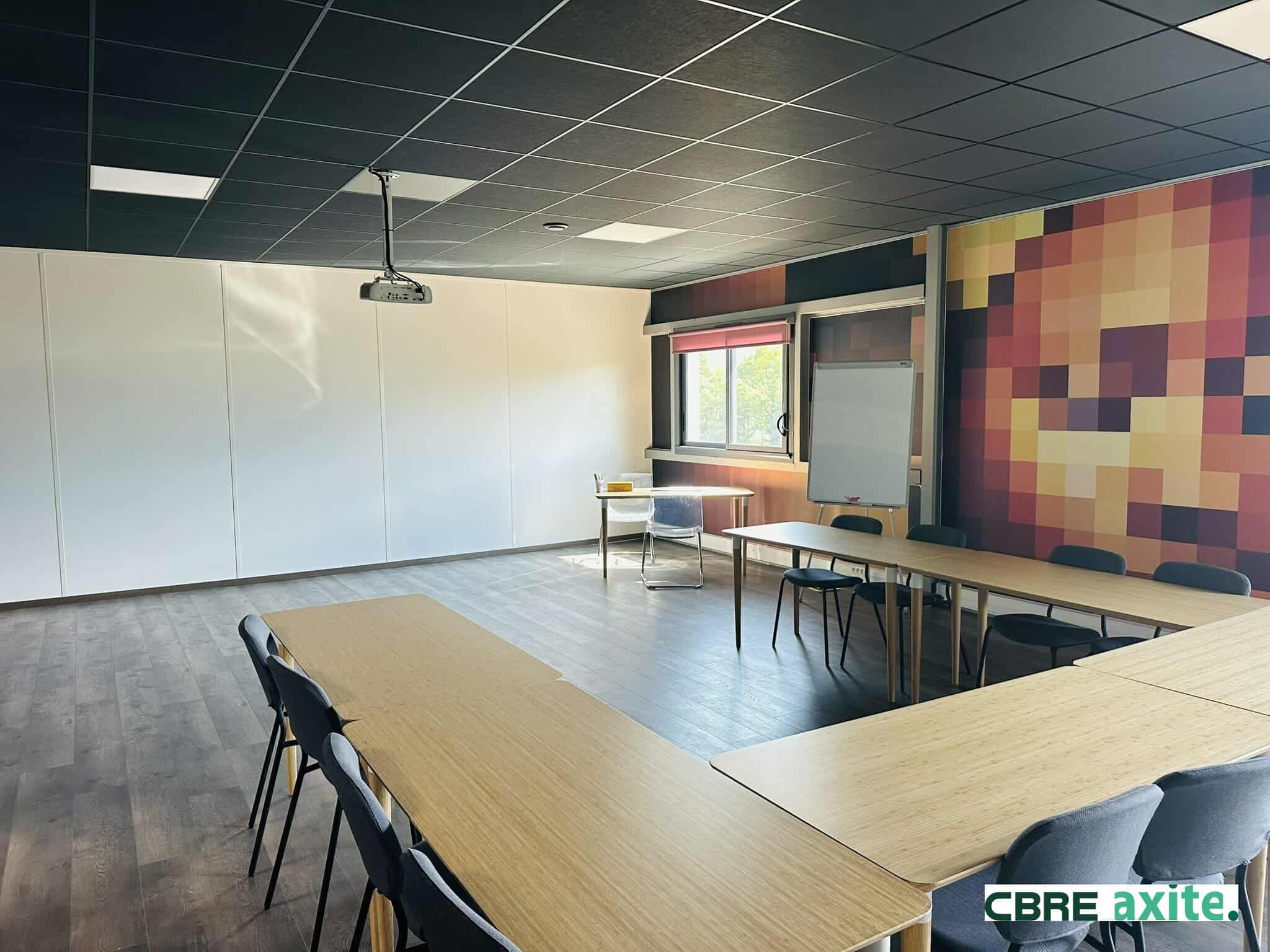 Bureaux à louer SAINTE-HELENE-DU-LAC 73.23412 - 73.23412_LOCATION_Bureaux_SAINTE-HELENE-DU-LAC_1.jpg