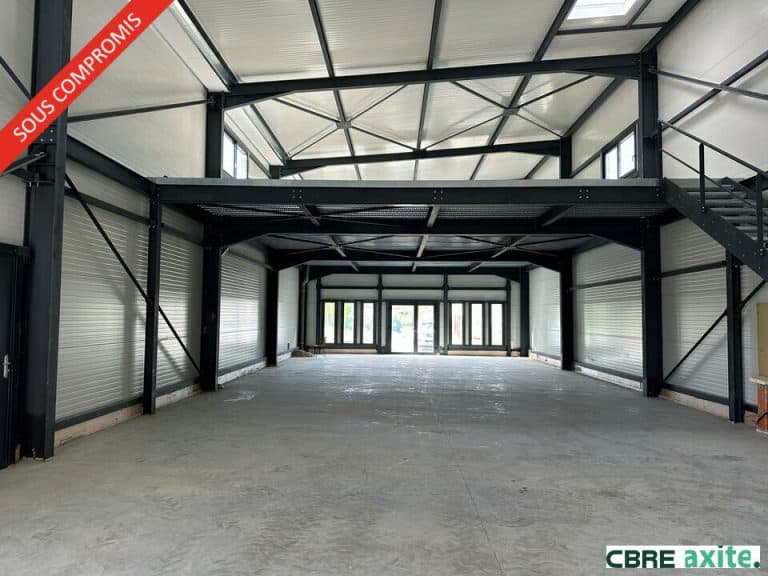 Locaux d'activités à vendre LES MARCHES 73.23427 - 73.23427_VENTE_Activites_LES_MARCHES_6.jpg