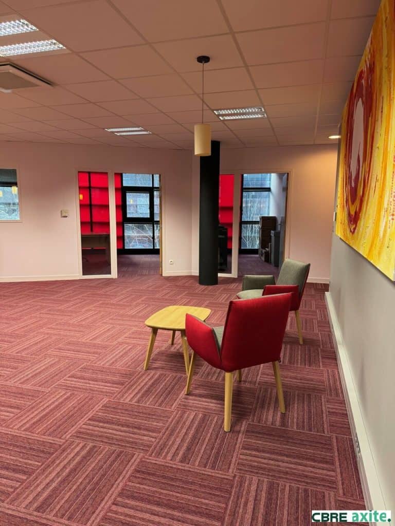 Bureaux à vendre CHALLES LES EAUX 73.23428 - 73.23428_VENTE_Bureaux_CHALLES_LES_EAUX_3.jpg
