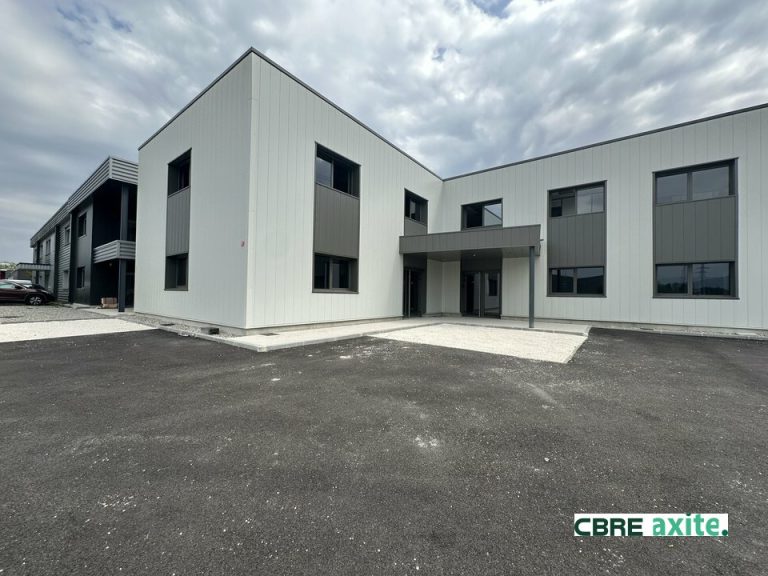 Bureaux à louer SAINTE HELENE DU LAC 73.23435 - 73.23435_LOCATION_Bureaux_SAINTE_HELENE_DU_LAC_1.jpg