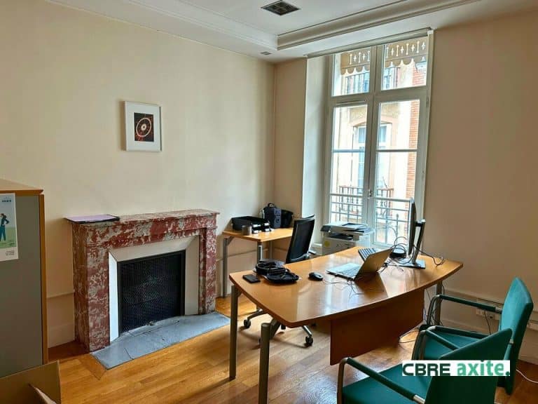 Bureaux à vendre CHAMBÉRY 73.23436 - 73.23436_VENTE_Bureaux_CHAMBERY_3.jpg