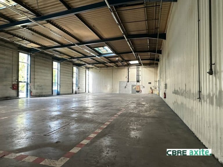 Locaux d'activités à louer MERY 73.23442 - 73.23442_LOCATION_Activites_MERY_3.jpg