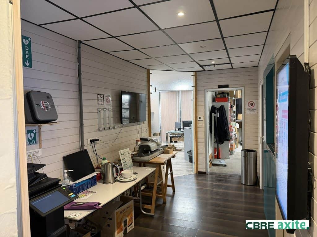Locaux d'activités à louer CHAMBERY 73.23458 - 73.23458_LOCATION_Activites_CHAMBERY_5.jpg