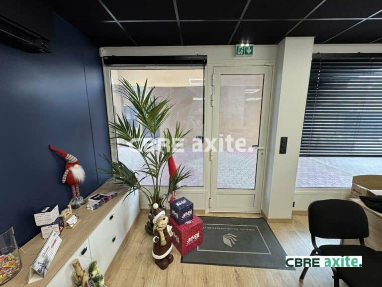 Local commercial à vendre BARBERAZ 73.23488 - 73.23488_VENTE_Commerces_BARBERAZ_4.jpg