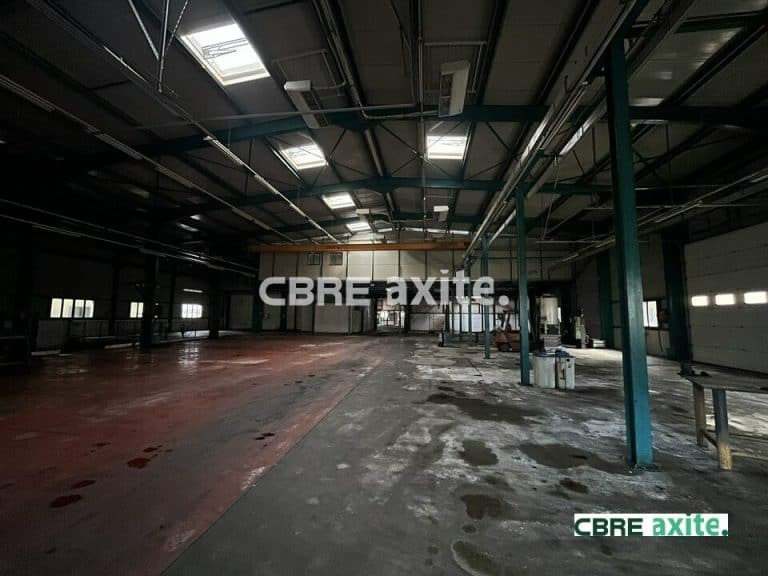 Locaux d'activités à louer FRONTENEX 73.23490 - 73.23490_LOCATION_Activites_FRONTENEX_5.jpg
