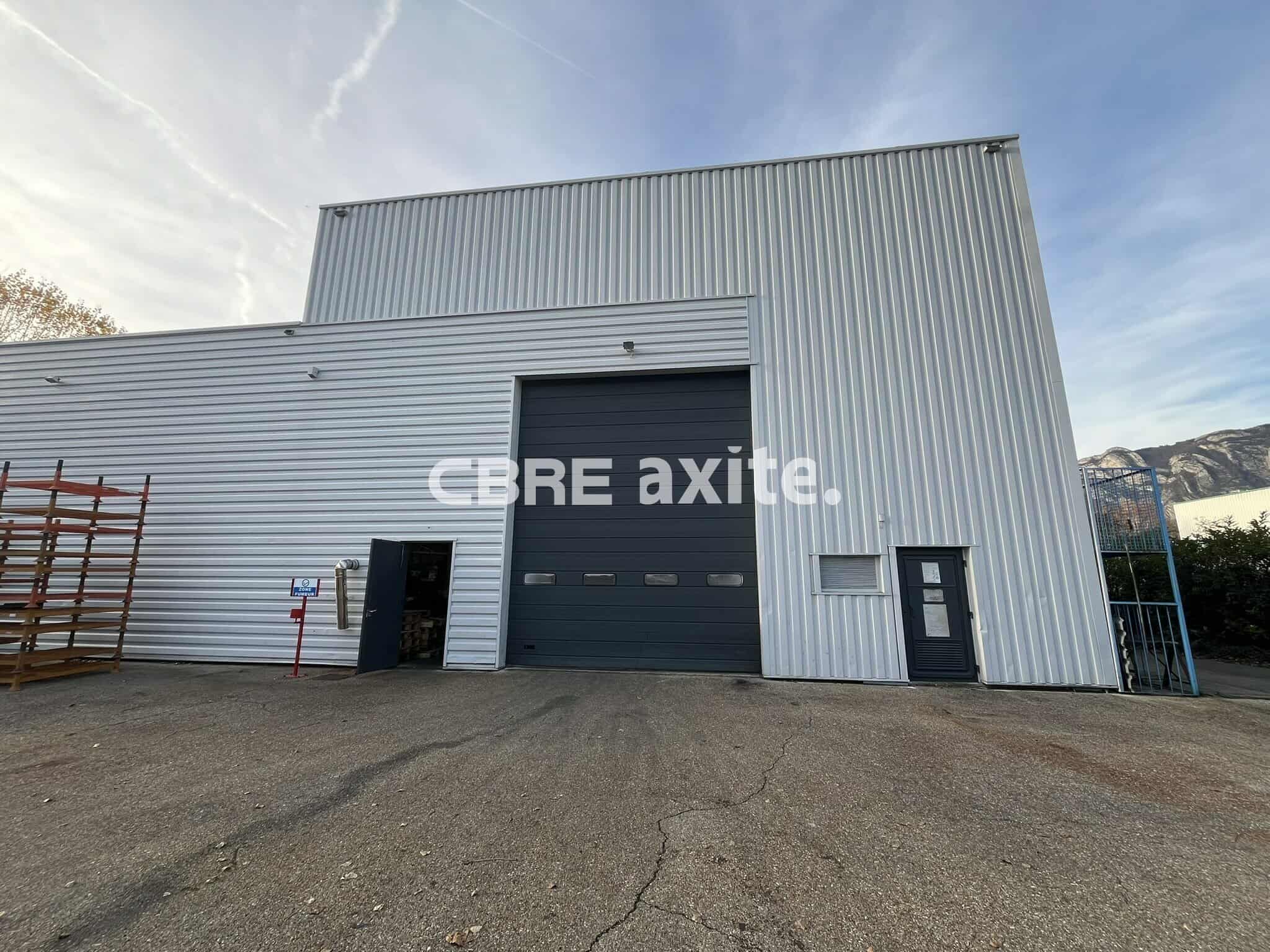 Locaux d'activités à louer SAINTE-HÉLÈNE-DU-LAC 73.23491 - 73.23491_LOCATION_Activites_SAINTE-HELENE-DU-LAC_1.jpg