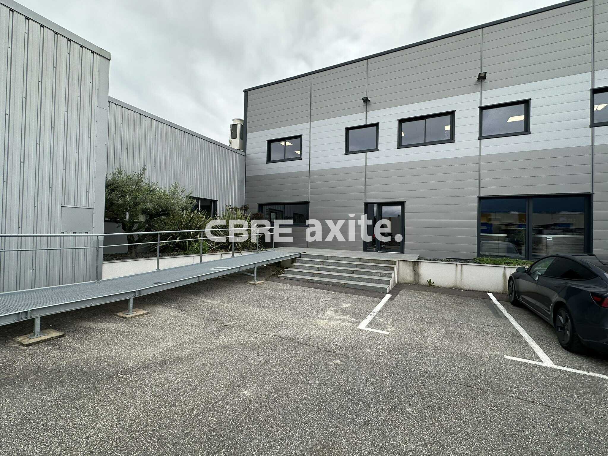 Locaux d'activités à vendre CHAMBERY 73.23499 - 73.23499_VENTE_Activites_CHAMBERY_1.jpg