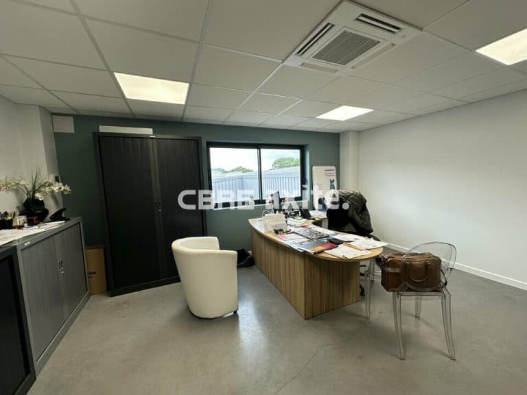 Locaux d'activités à vendre CHAMBERY 73.23499 - 73.23499_VENTE_Activites_CHAMBERY_5.jpg
