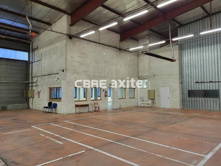 Locaux d'activités à vendre LA RAVOIRE 73.23501 - 73.23501_VENTE_Activites_LA_RAVOIRE_3.jpg