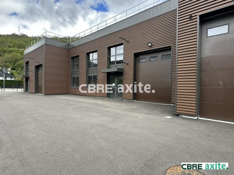 Locaux d'activités à vendre SAINT-MICHEL-DE-MAURIENNE 73.23503 - 73.23503_VENTE_Activites_SAINT-MICHEL-DE-MAURIENNE_3.jpg