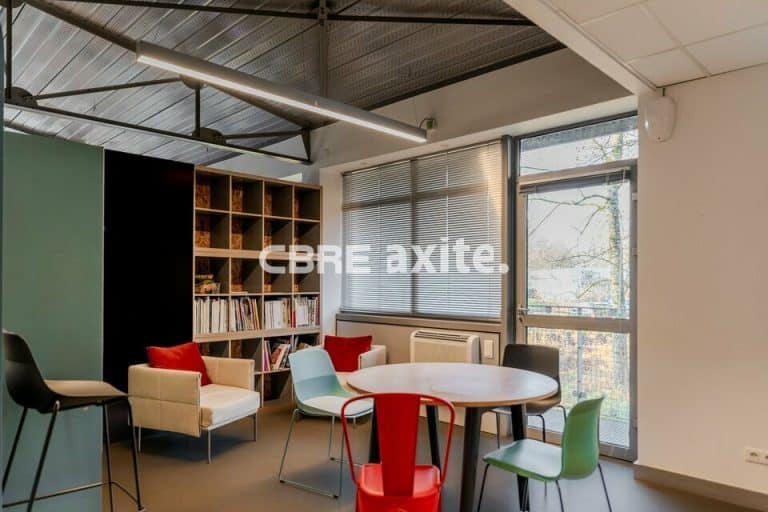 Bureaux à vendre LE BOURGET DU LAC 73.23514 - 73.23514_VENTE_Bureaux_LE_BOURGET_DU_LAC_3.jpg