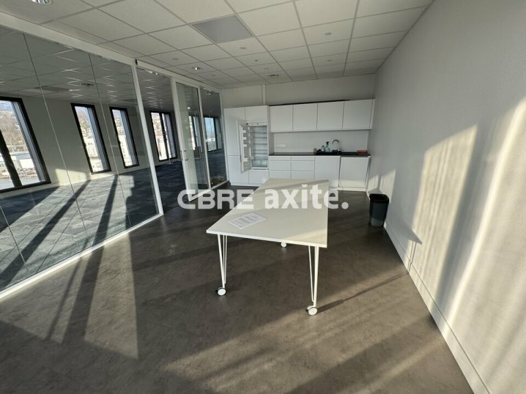 Bureaux à louer CHAMBÉRY 73.23522 - 73.23522_LOCATION_Bureaux_CHAMBERY_6.jpg