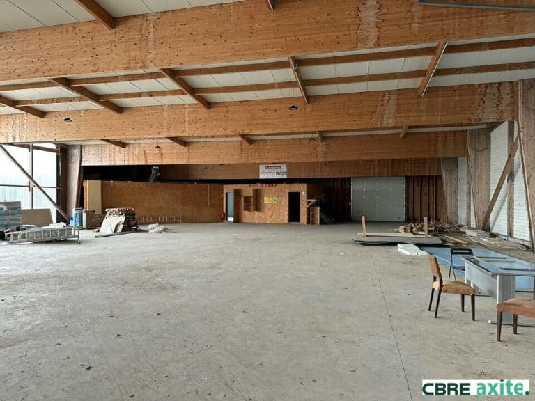Locaux d'activités à louer MOGNARD 73.23529 - 73.23529_LOCATION_Activites_MOGNARD_3.jpg